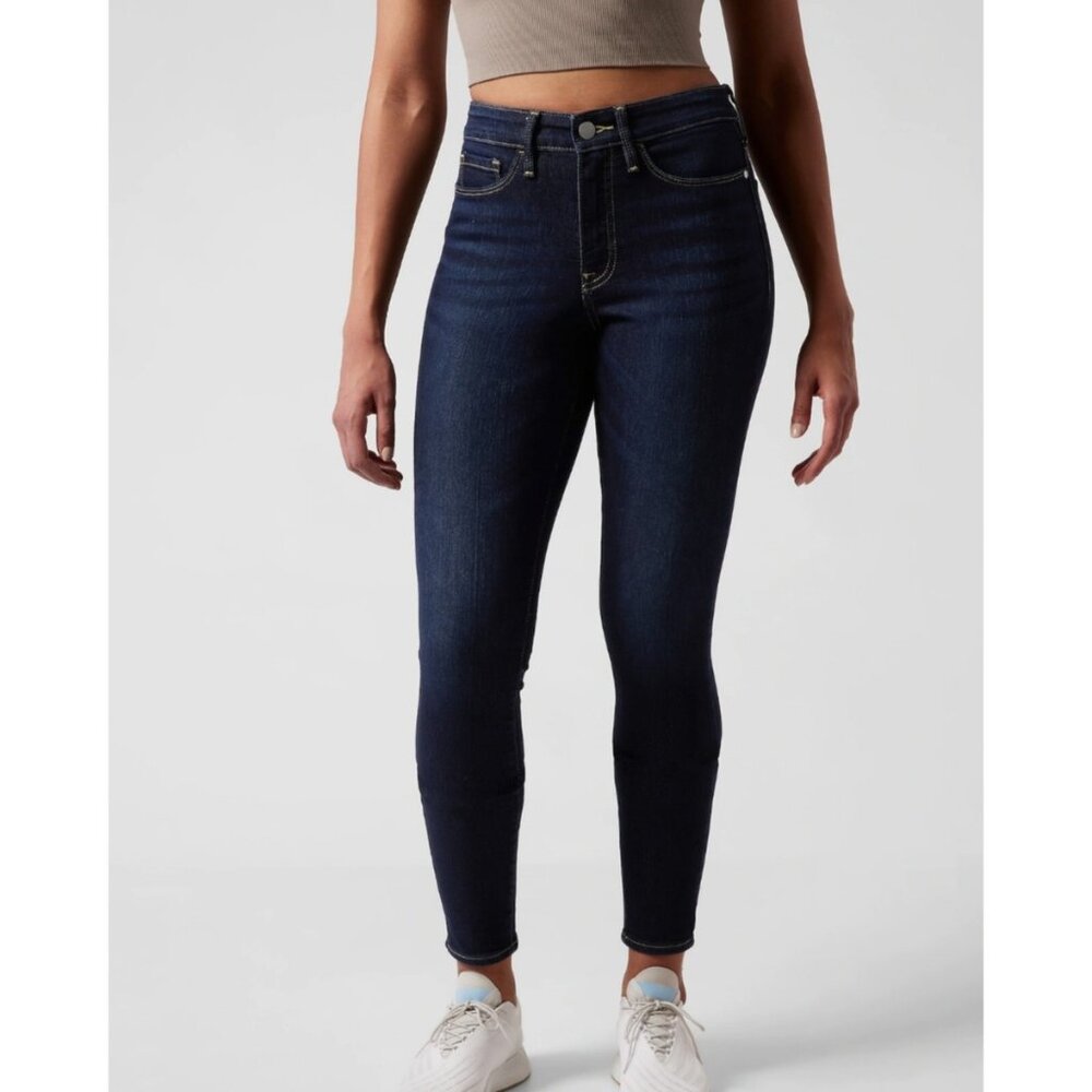 Athleta Dark Blue Jeans Size 4 PETITE EUC